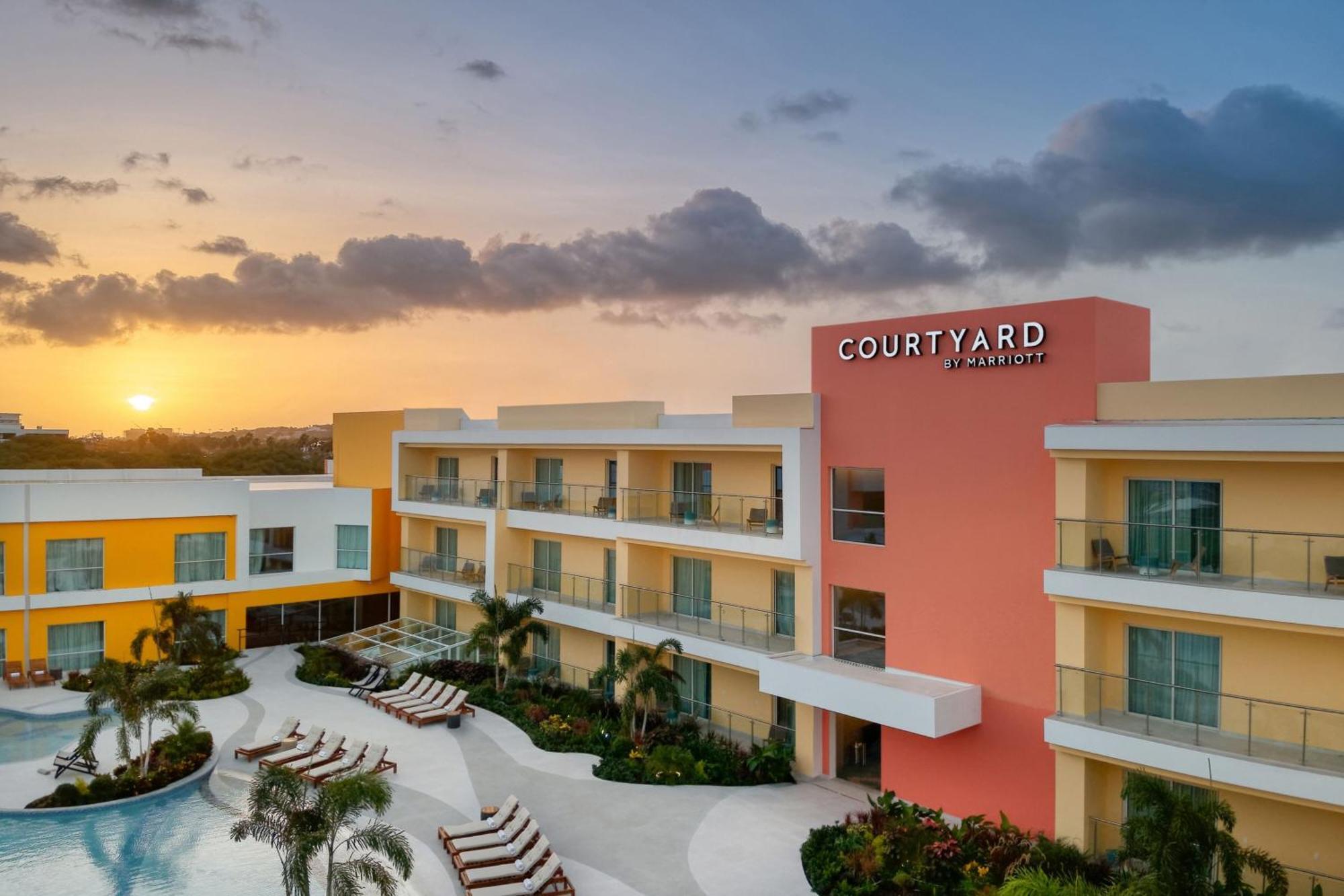 Hotel Courtyard By Marriott Curacao à Willemstad Extérieur photo